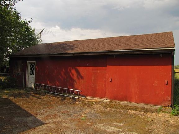 3rd image of 18112 NE 50th Ave