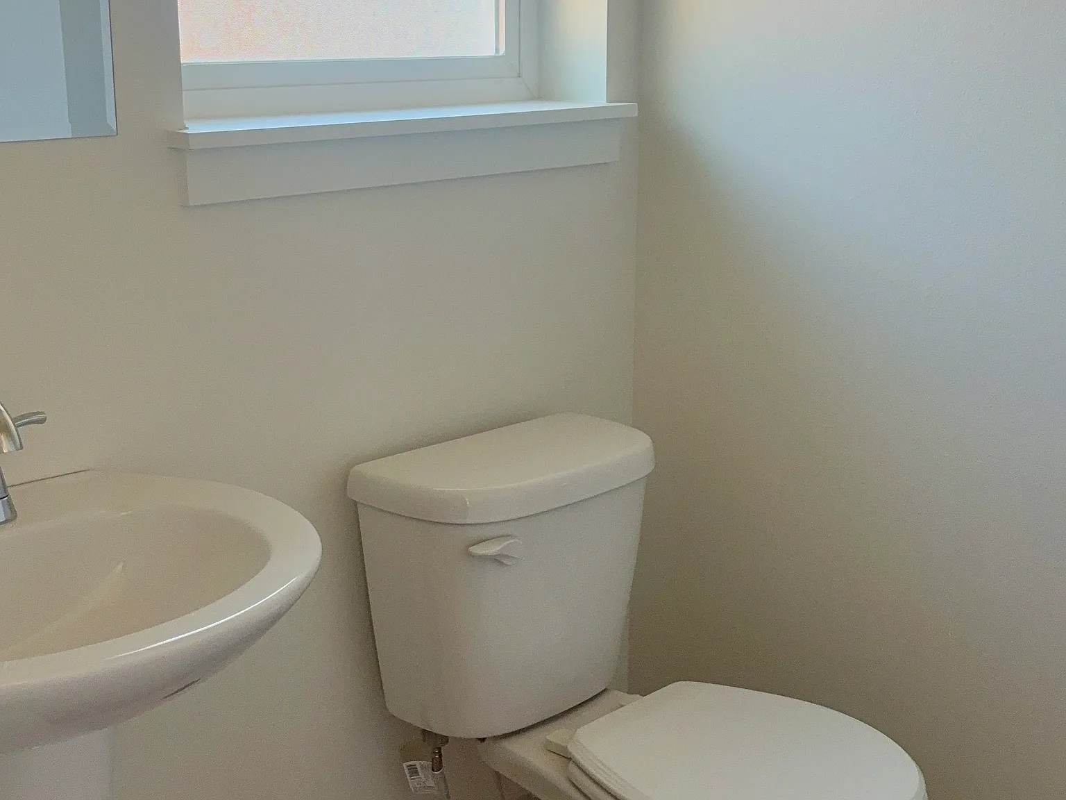2 bed, 1.5 bath, 998 sqft, $2,100 — Photo 4