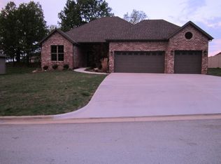 3105 34th St NW, Washington, DC 20008