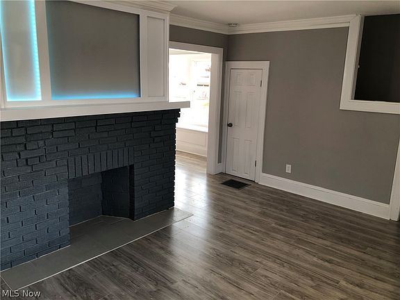 3rd image of 3551 W 45th St