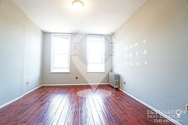 1st image of 718 5th Ave APT 3R