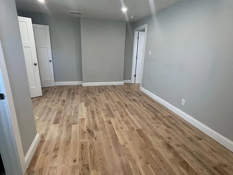 509 S 42nd St #3 — Photo 20