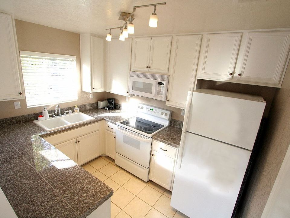 1st image of 11317 Avenida De Los Lobos APT D