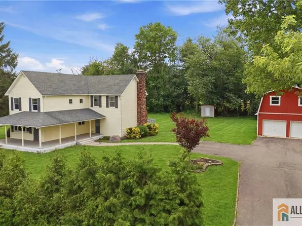 226 Gravel Hill Rd, Monroe Township, NJ 08831