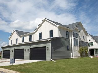 1619 Harvest Sunset Ave, Cumming, IA 50061