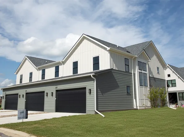 1619 Harvest Sunset Ave, Cumming, IA 50061