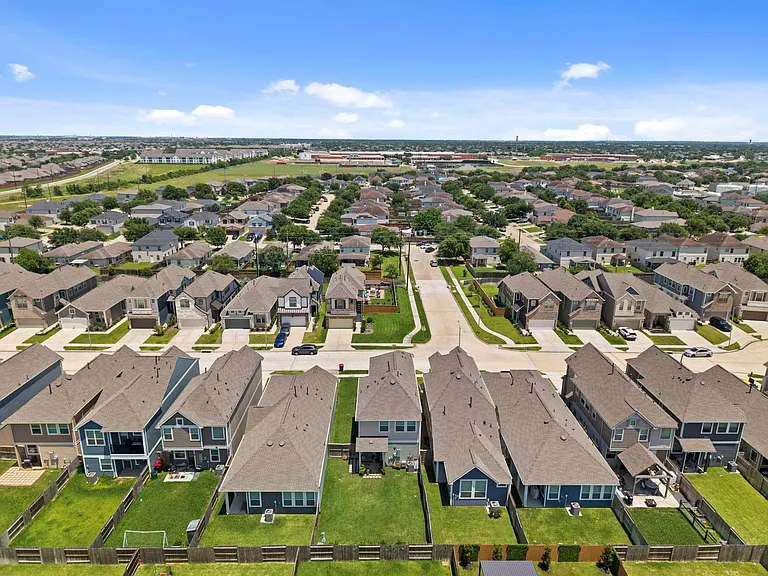 7907 Starfish Arbor Dr — Photo 33