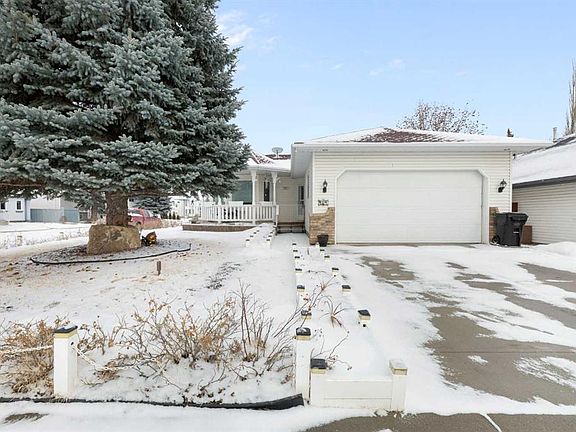 3rd image of 131 S Cambria Rd