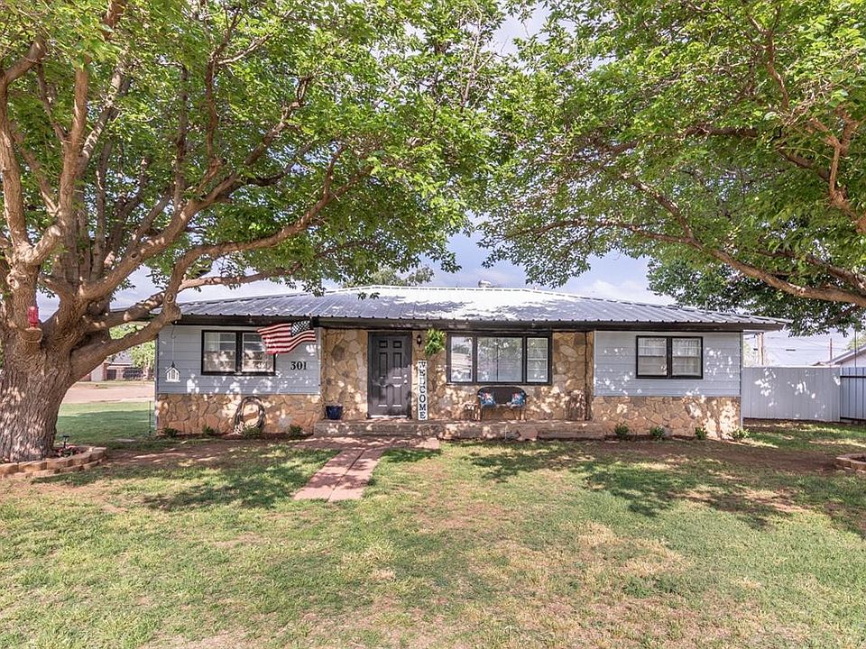 1st image of 301 Avenue K