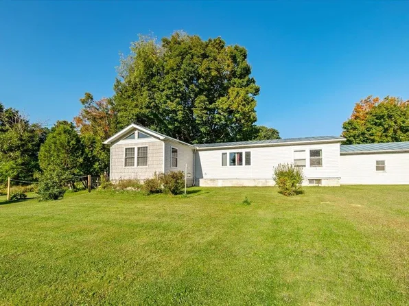 154 Champlain Street, Enosburg, VT 05450