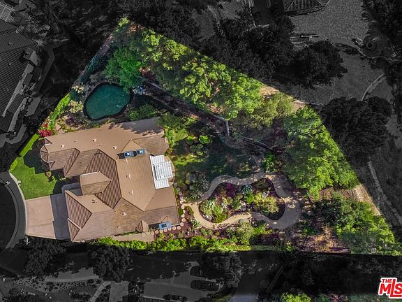 3rd image of 21212 Stoneford Ct