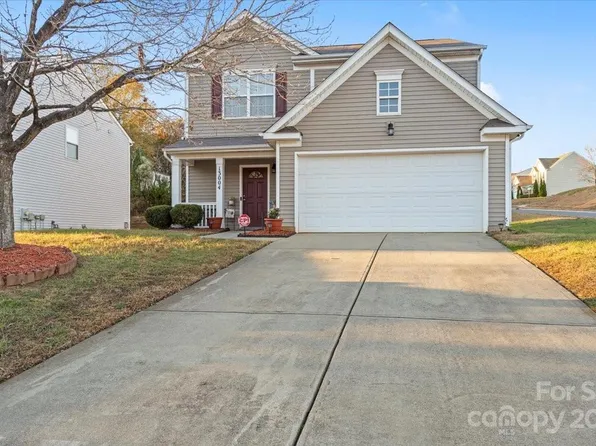 13004 Rothe House Rd, Charlotte, NC 28273