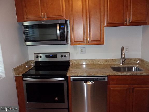 3rd image of 1776 N Troy St APT 715