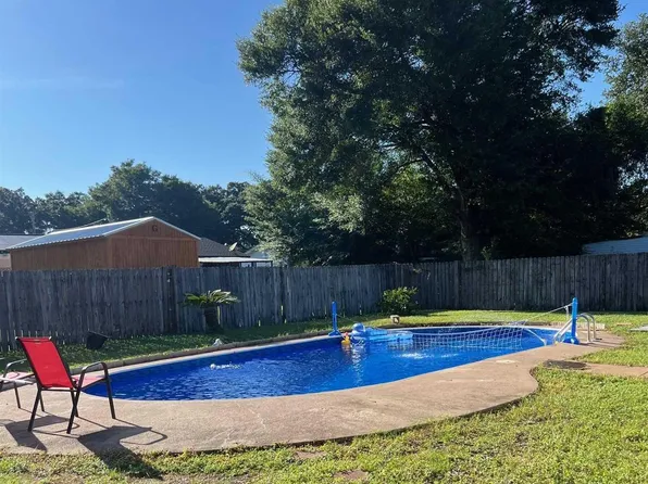 3001 English Oak Cir, Pensacola, FL 32526