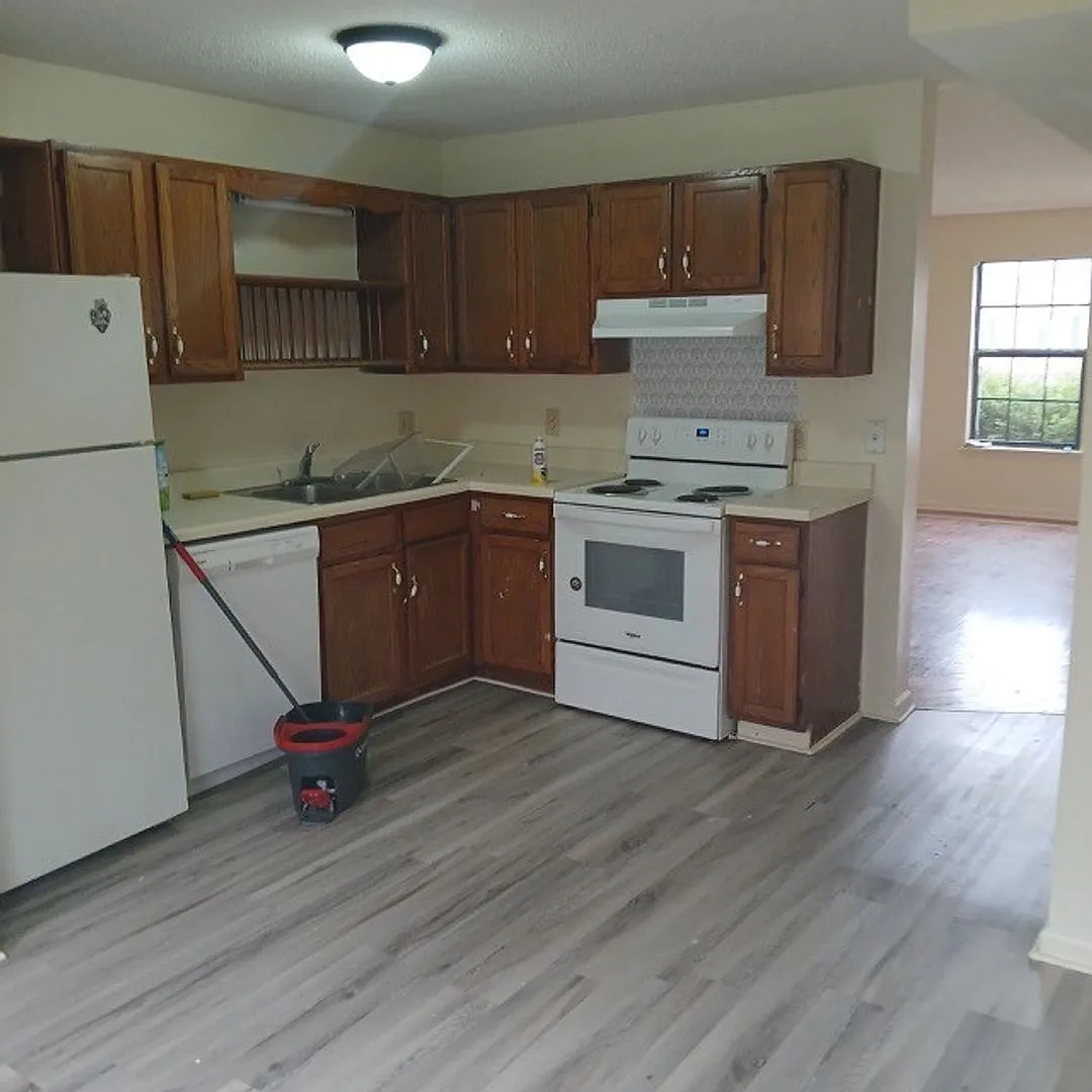2514 Old Russellville Pike — Photo 3