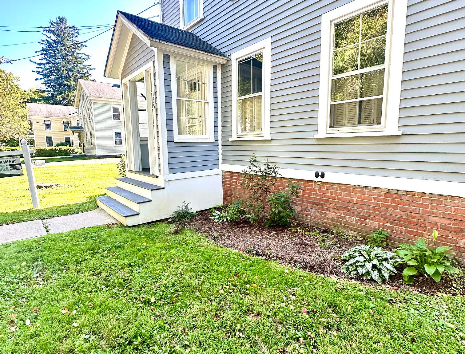 165 Whitfield St — Photo 1
