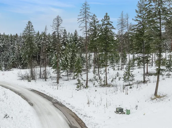 303 Skookum Rd, Lakeside, MT 59922