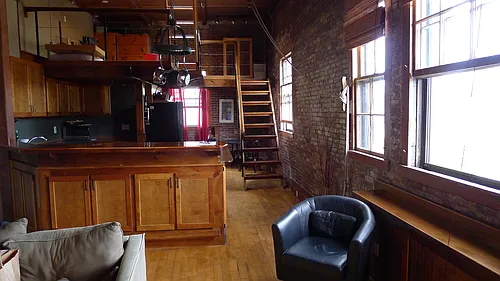 20 West St #33 Photo 1
