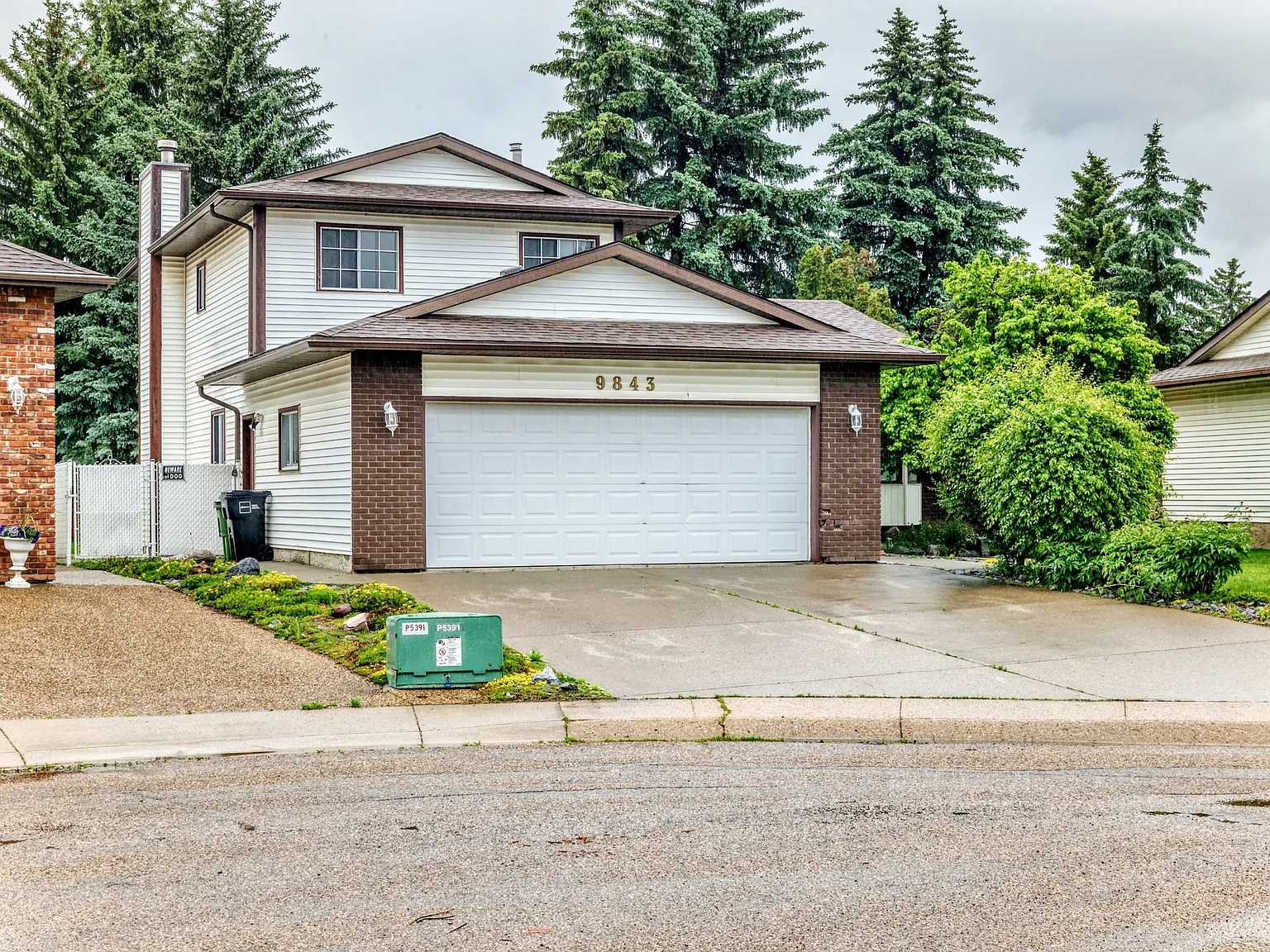 PN (631) Well-Maintained 6-Bedroom Home with Large Yard in La Perle — Photo 3