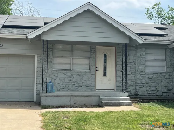 1203 S 17th St, Copperas Cove, TX 76522