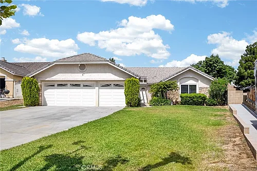 42421 Boulder Dr Photo 1