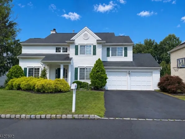 29 Fox Chase Rd, Jefferson Twp., NJ 07438