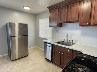 650 E 17th St #579DBF8EC, Oakland, CA 94606