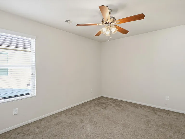 12530 Greencanyon Dr — Photo 23