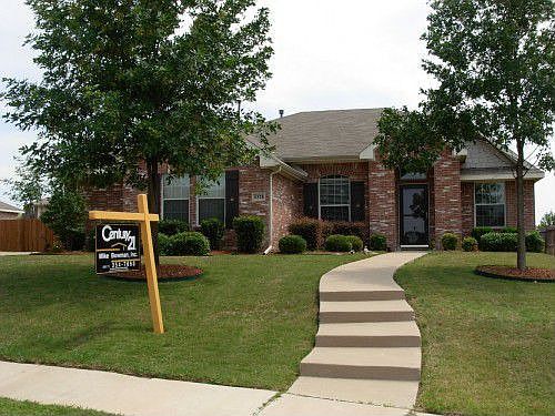 1st image of 6328 Pinehurst Dr