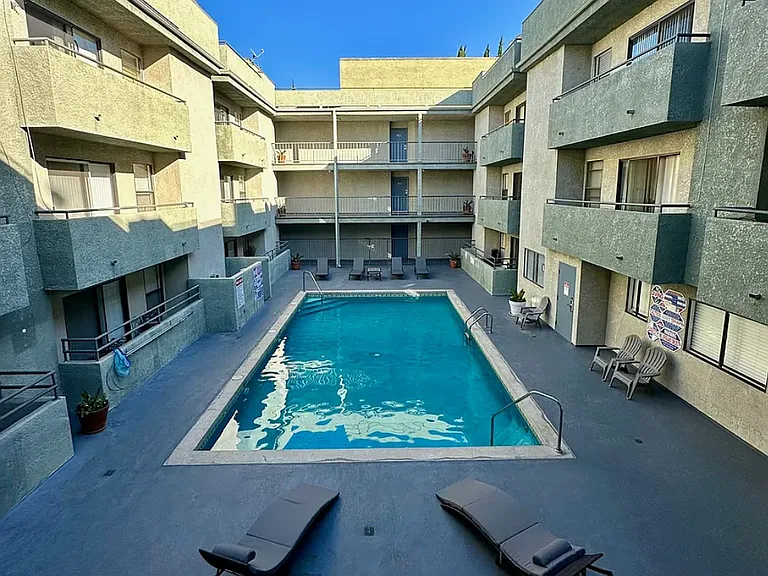 7319 Sepulveda Blvd #119 — Photo 11