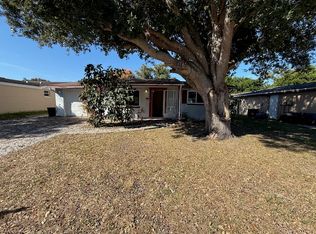 9041 Prosperity Ln, Port Richey, FL 34668