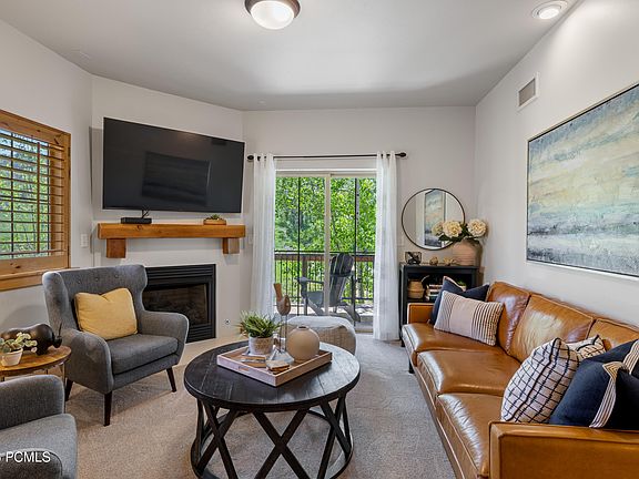 4th image of 5519 Lillehammer Ln APT 1307