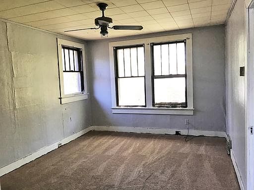 4th image of 311 Saint John Ave APT C