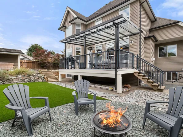 44557 Bayshore Ave, Chilliwack, BC V2R 0A6