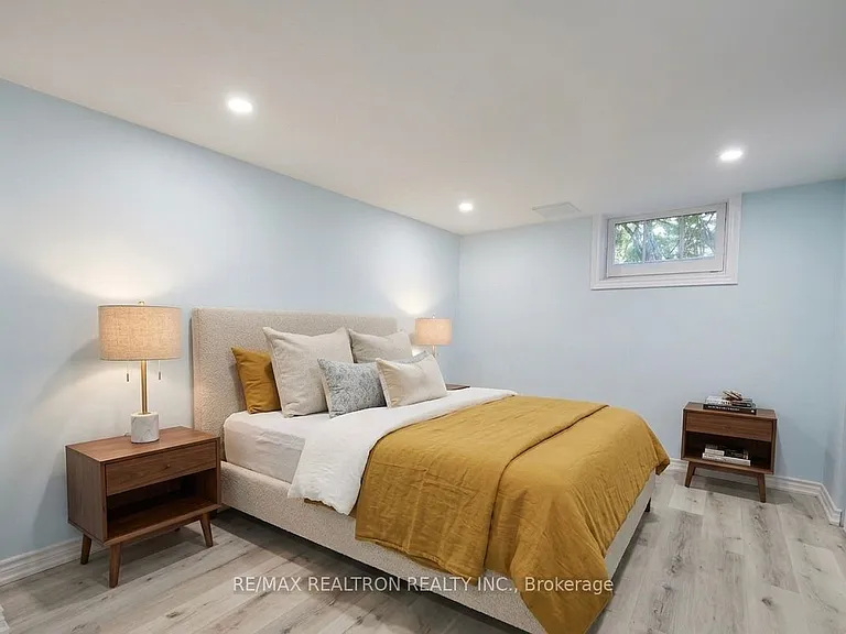 15 Haida Dr — Photo 4