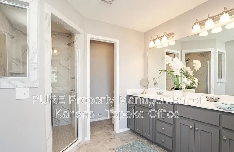 21705 W 46th Ter — Photo 22