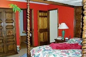 5th image of 4857 Crestwood Dr