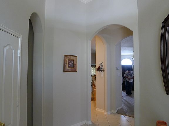 4th image of 103 Greenridge Cir