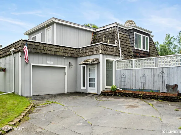 7154 Linden Ct, Anchorage, AK 99502