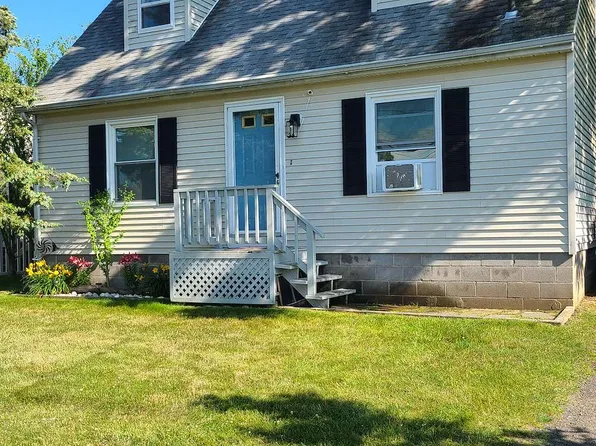 26 Kelsey Rd, Clinton, CT 06413