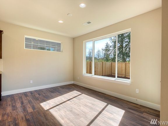 4th image of 2320 Tucker Dr #51