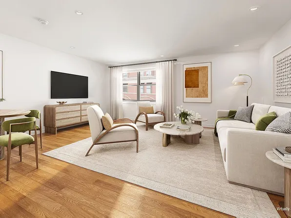 638 Washington St #3B, Manhattan, NY 10014