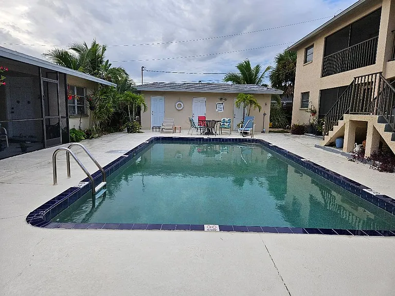 4816 Palm Tree Dr #3 — Photo 6