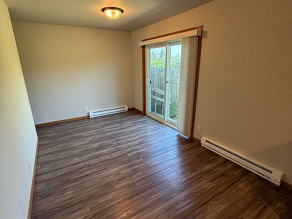 4th image of 2218-2220 Peters Dr #2218