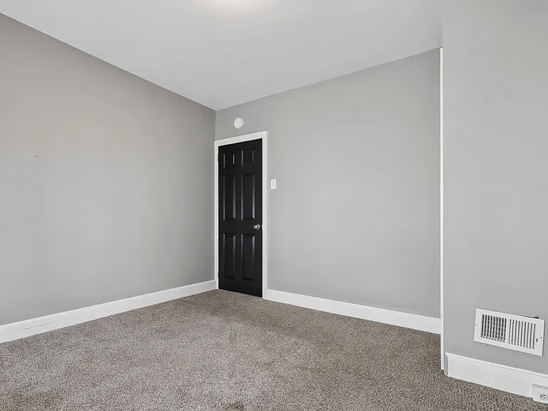 603 Maple St — Photo 22