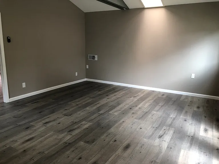 4792 Mount Cresti Dr #B — Photo 7