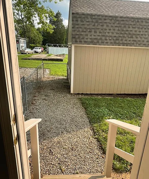 5211 River Rd — Photo 58