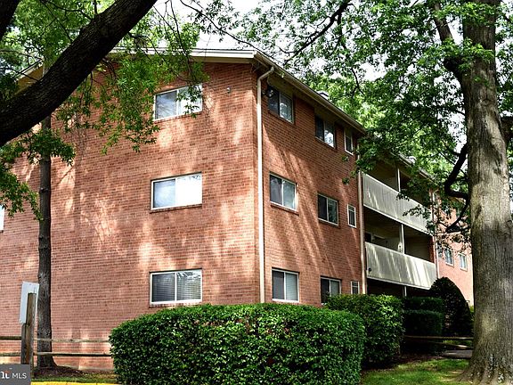 3rd image of 7463 Little River Tpke APT 103