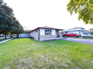 182 Archdekin Dr, Brampton, ON L6V 1Z1