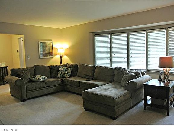 2nd image of 6842 Westwood Dr